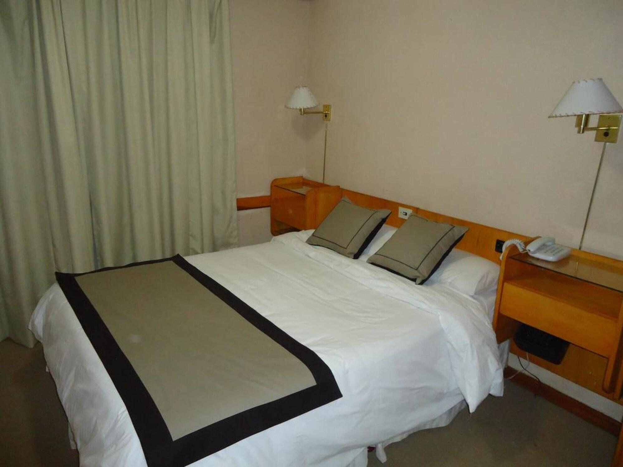 Hotel Tehuelche 埃斯克尔 外观 照片