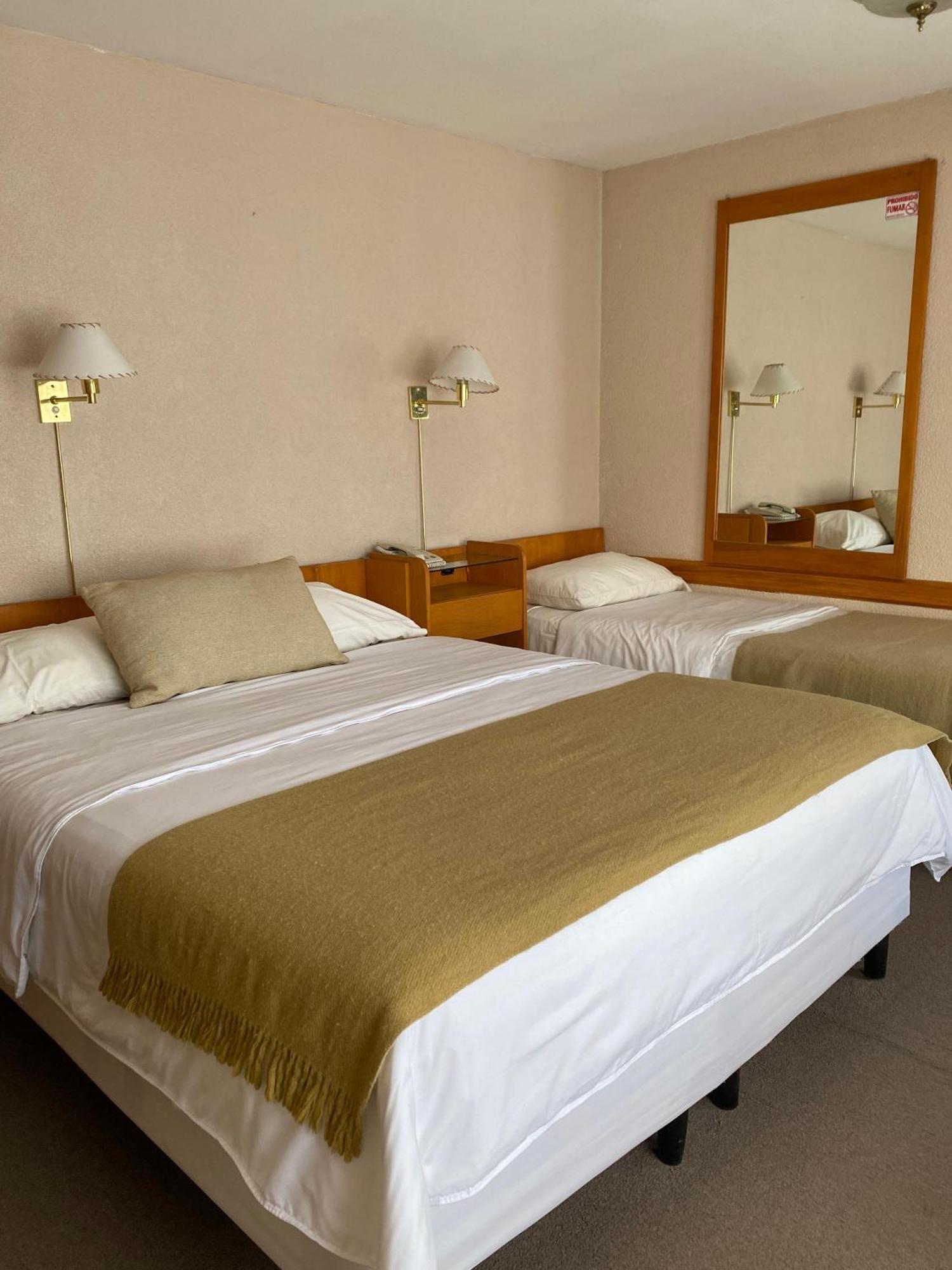 Hotel Tehuelche 埃斯克尔 外观 照片
