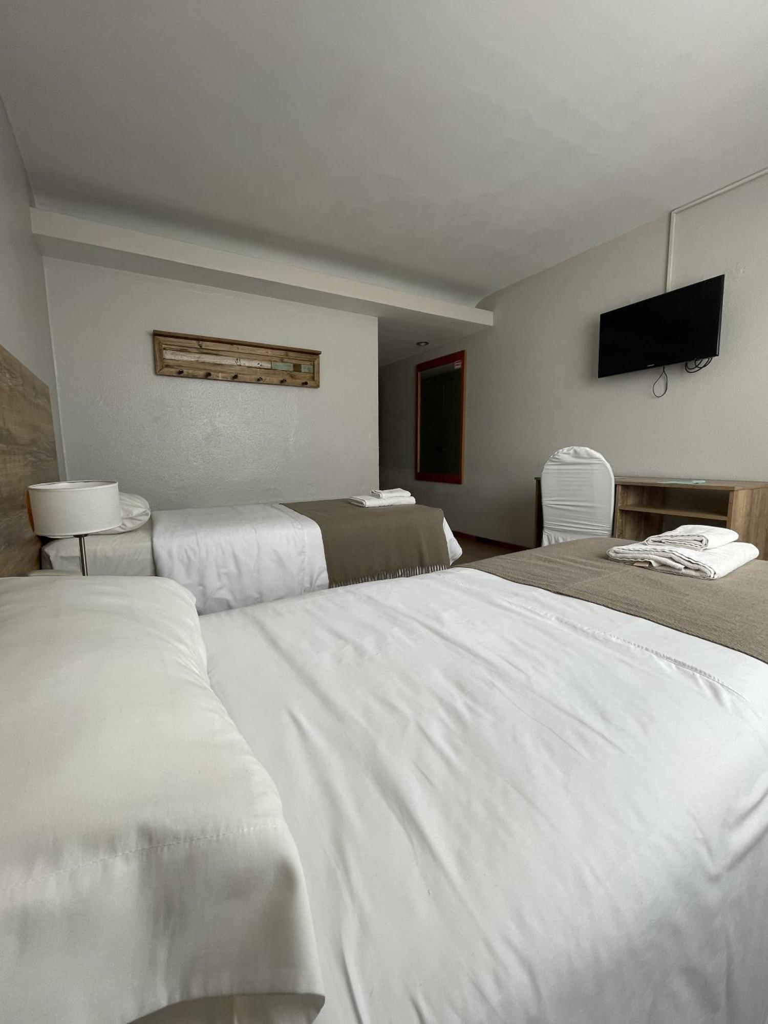 Hotel Tehuelche 埃斯克尔 外观 照片