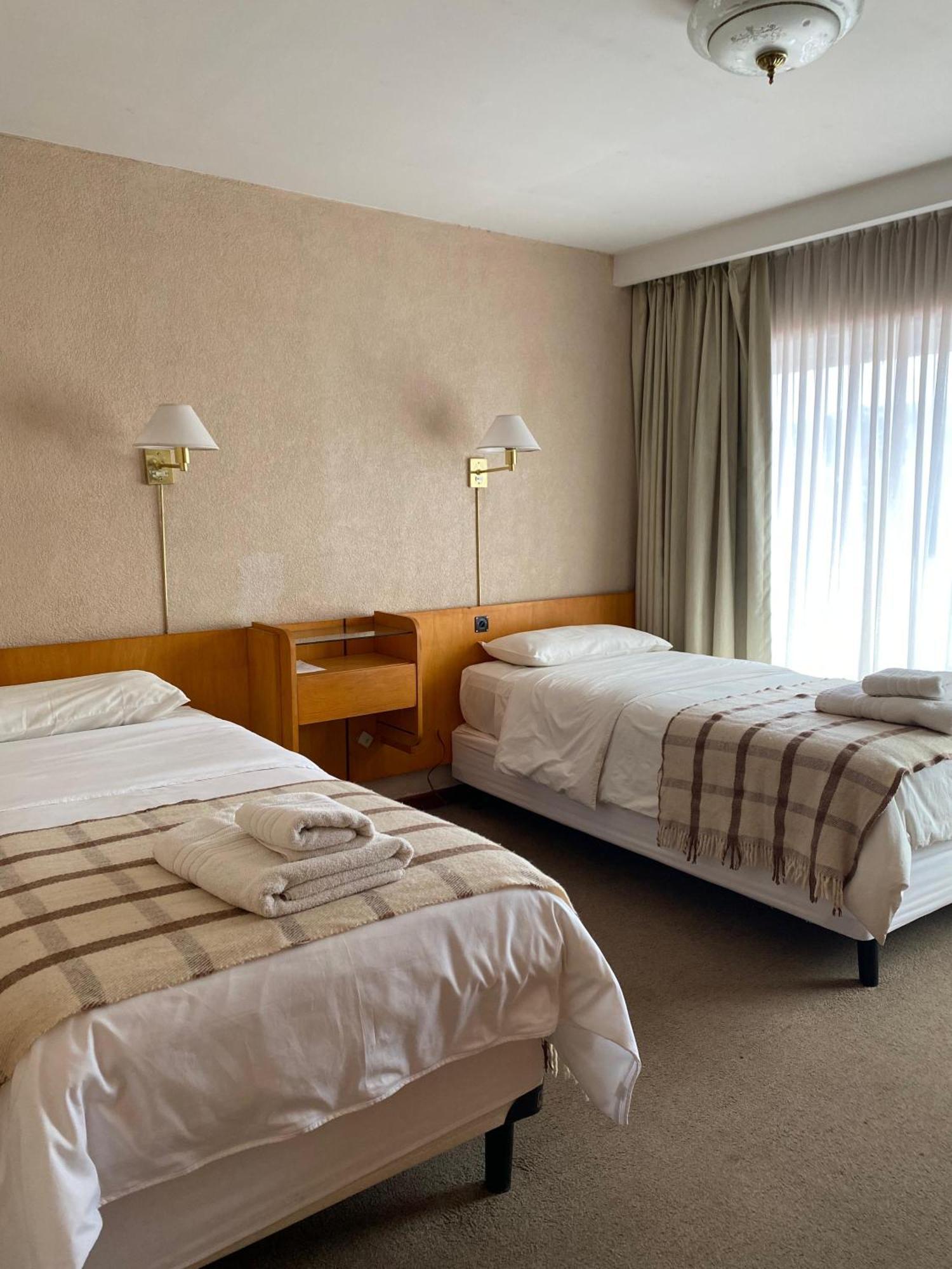 Hotel Tehuelche 埃斯克尔 外观 照片